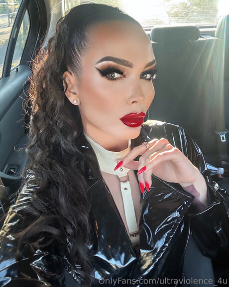 The Goddesskara high quality model gallery