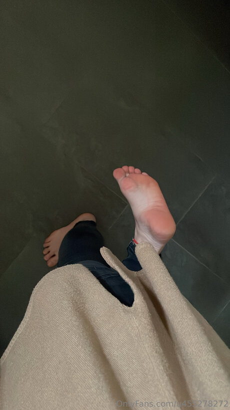 U455278272 star sexy images