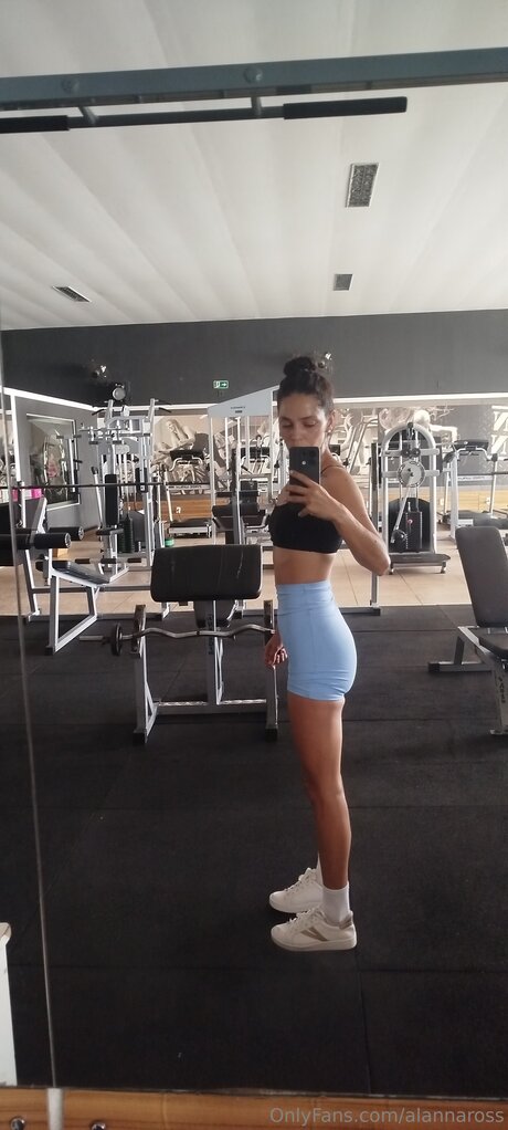 Alannaross star beautiful photo