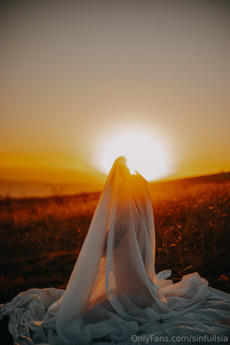 Sinfullsia sex actress gallery