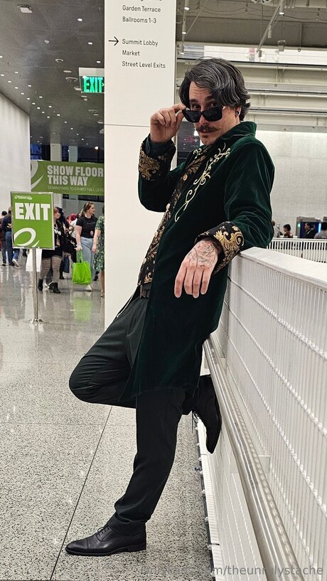 Theunrulystache star sexy picture