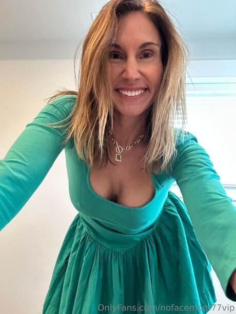 Nofacemom77vip sexy star galleries