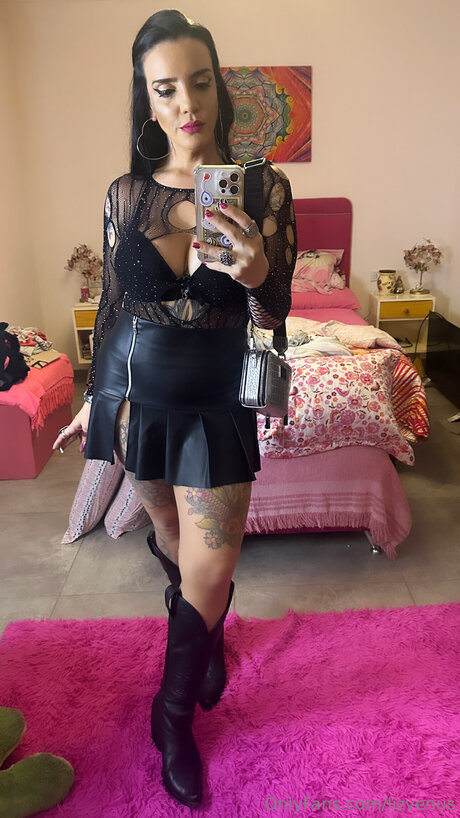 Lizvenus model high quality picture