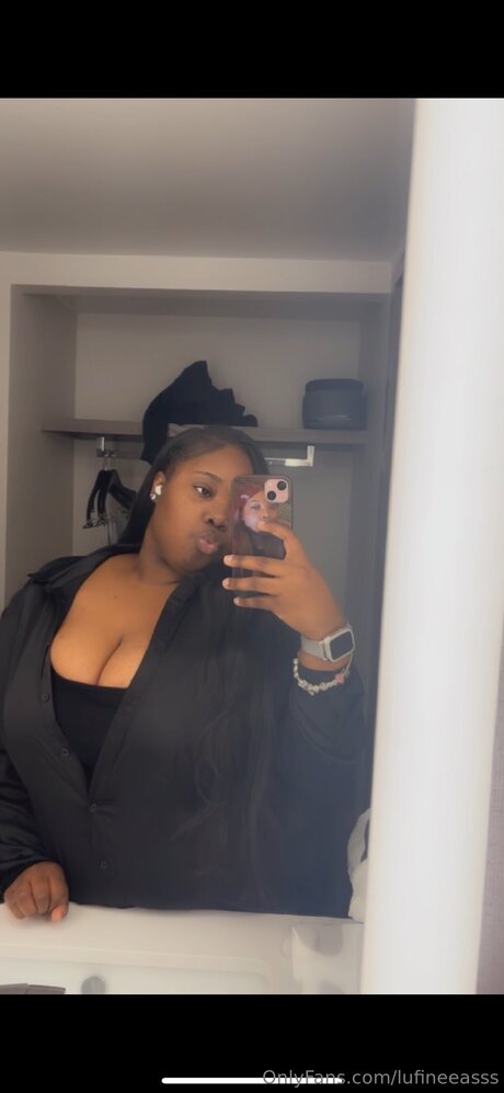 Lufineeasss adult star pics