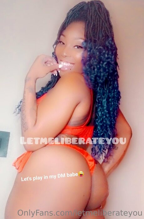 Letmeliberateyou naked model archive