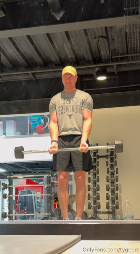 Tygeerr sex model picture