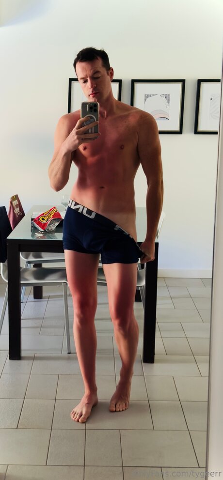 Tygeerr sexy star galleries