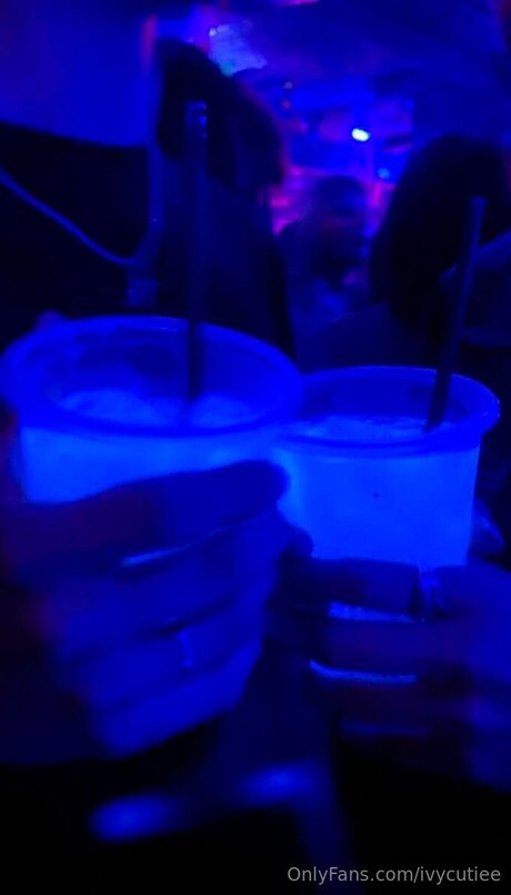 Ivycutiee hd model picture