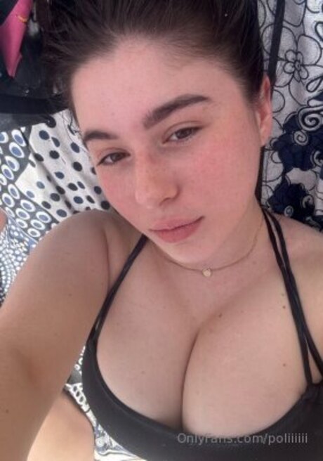 Poliiiiii free model galleries