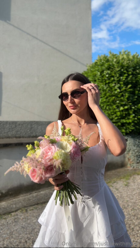 Justbewithmary naked pornstar galleries