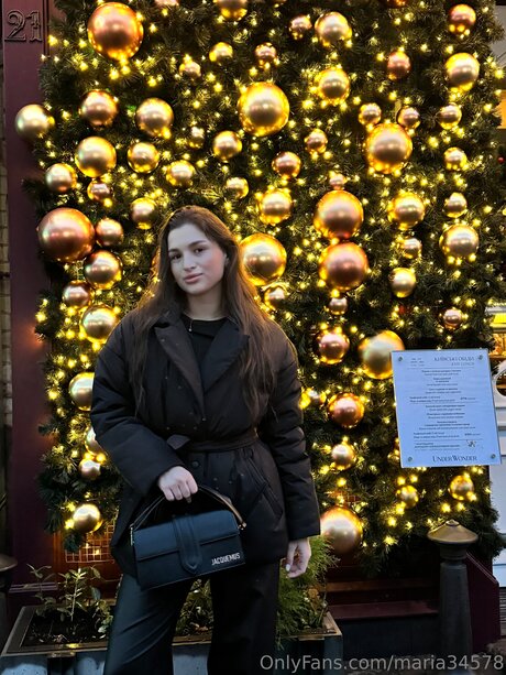 Maria34578 nude model img