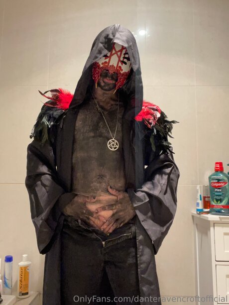 Danteravencroftofficial perfect model galleries