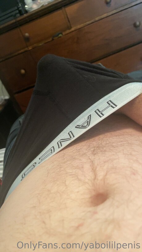 Yaboililpenis star nudes pic