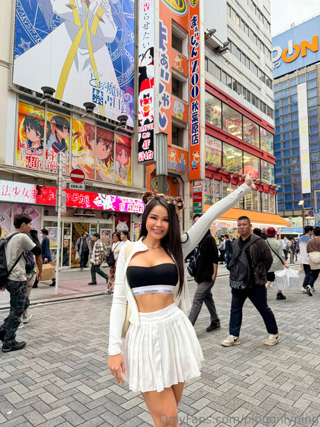 Pingonlyping pornographic model img