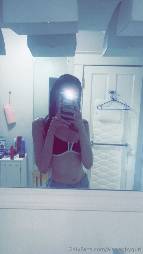 Alanabbygurl high quality pornstar picture