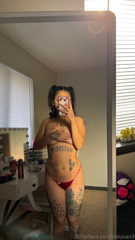 Daluvan3 pornstar beautiful image