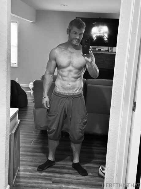 Herethisthat adult model gallery