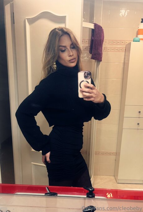 Cleobeby pornstar xxx photo