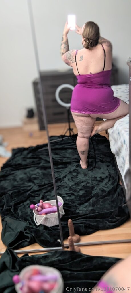 U381070047 exclusive actress picture