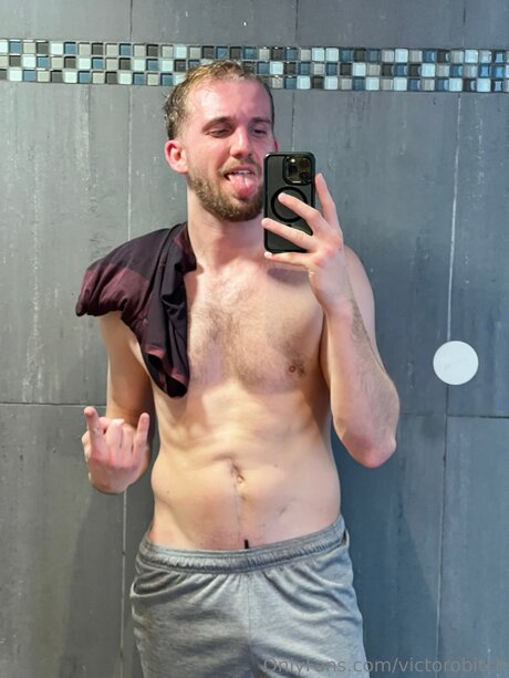 Victorobitch best actress gallery