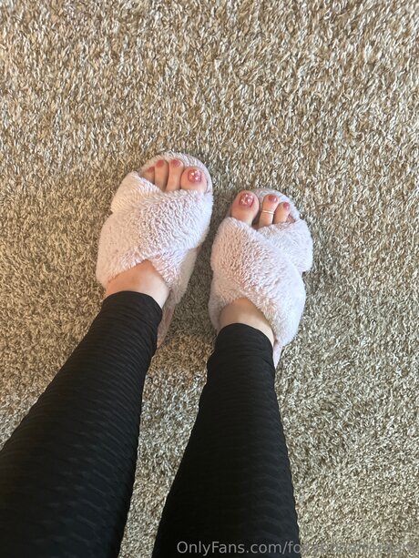 Foxybooafterdark pornographic actress photo