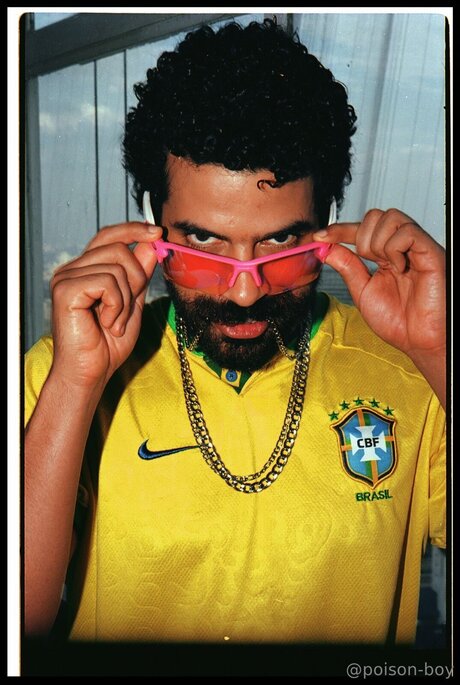 Poison Boy free pornstar img