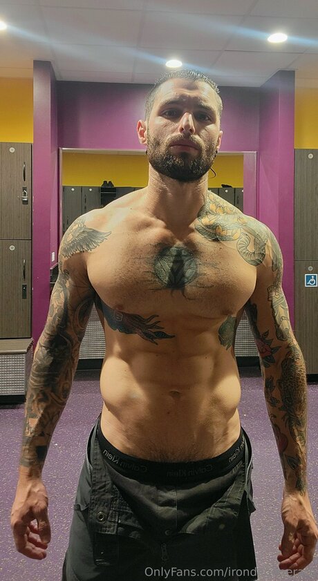 Irondegenerate high quality model pictures