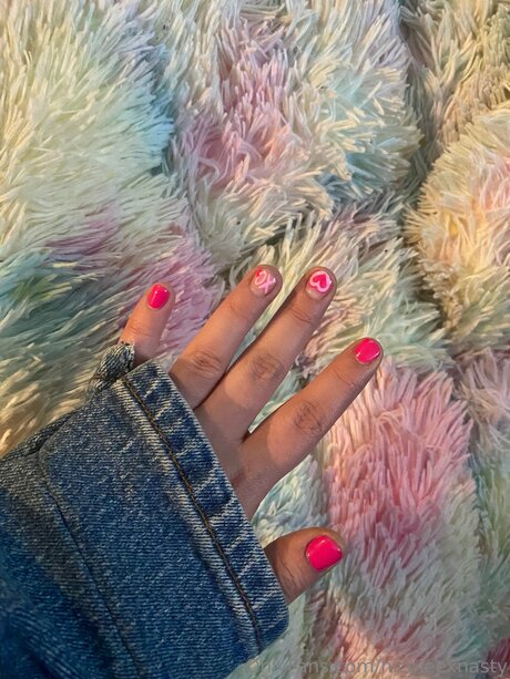 Nicoleexnasty nude model pics