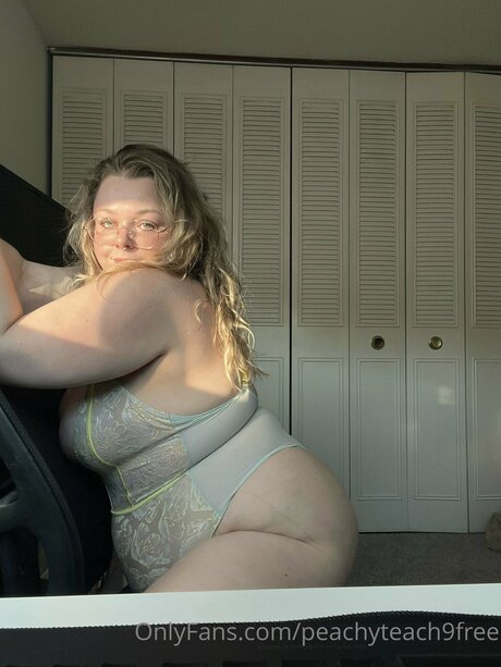 Missmalinafree model pics