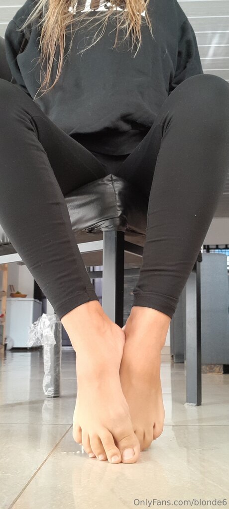 Blonde6 pornstar pretty img