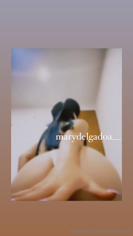 Queenm18 hot actress gallery