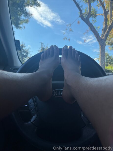 Prettiesstbody exclusive model photos