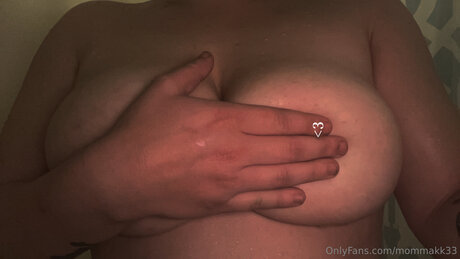 Mommakk33 top actress images