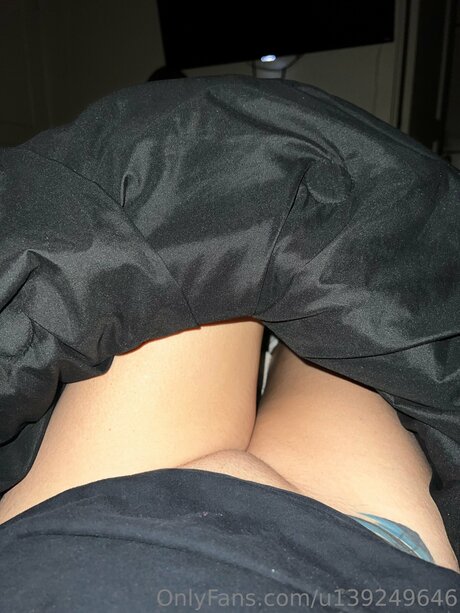 U139249646 nude actress picture