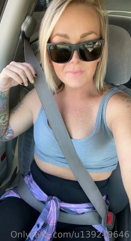 U139249646 pornstar adult image