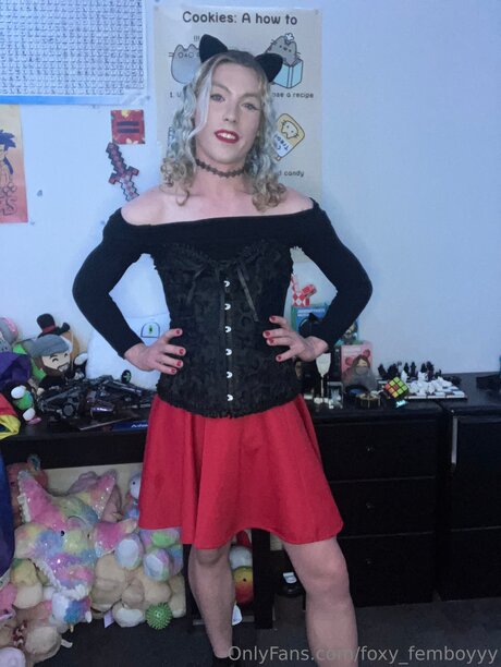 Foxy Femboyyy free star galleries