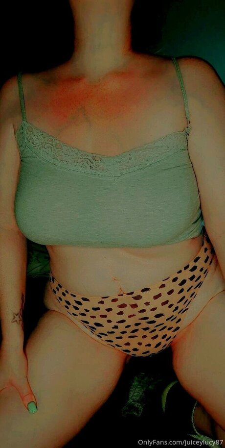 Juiceylucy87 perfect model images