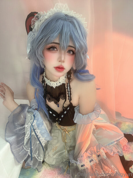 Ishigyuri star pornographic pics