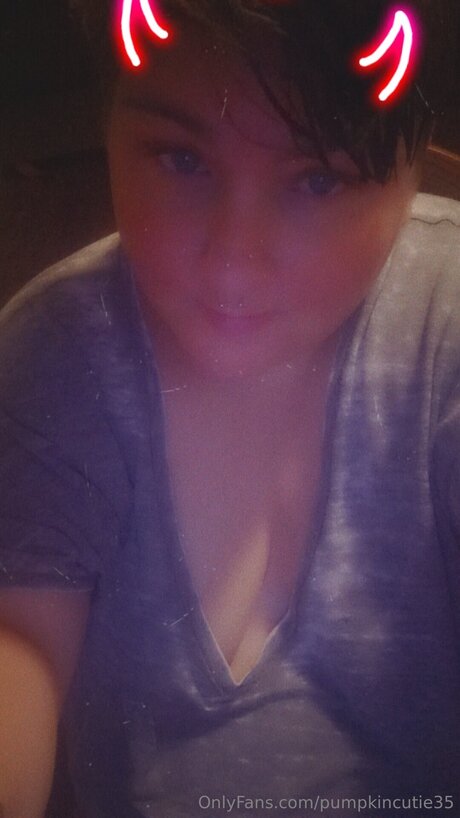 Pumpkincutie35 sexy model picture