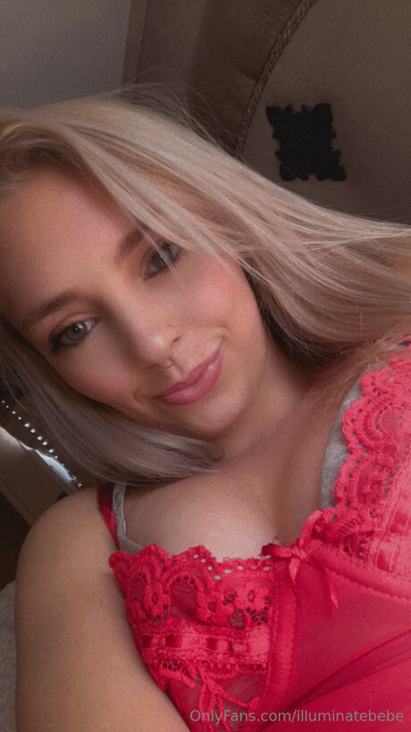 Illuminatebebe beautiful pornstar image