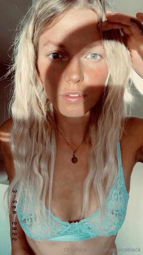 Itsonlyjess pretty pornstar archive