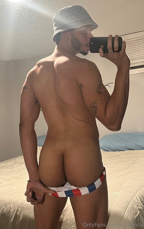 Ronnyxlv hot actress galleries