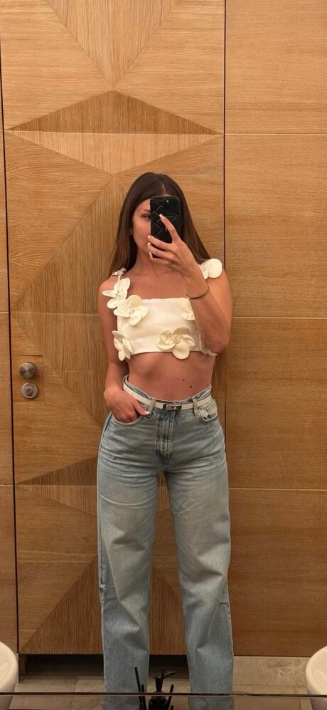 Itsemmma model adult gallery