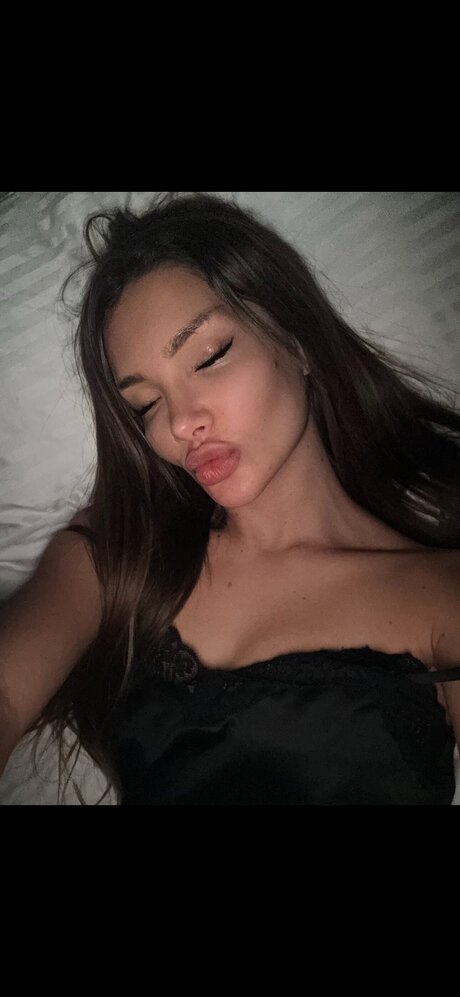 Itsemmma star nude pic