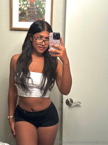 Onlydenice free pornstar photo