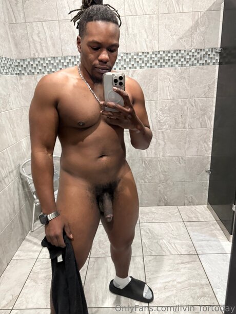 Livin Fortoday model beautiful image