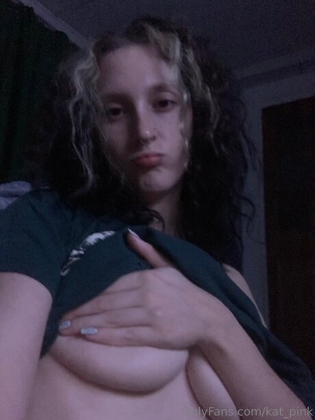 Kat Pink high quality model image