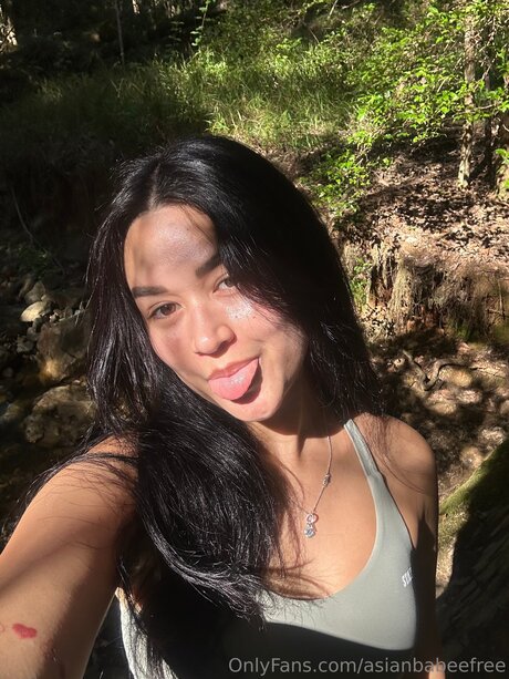 Asianbabeefree star hot pic