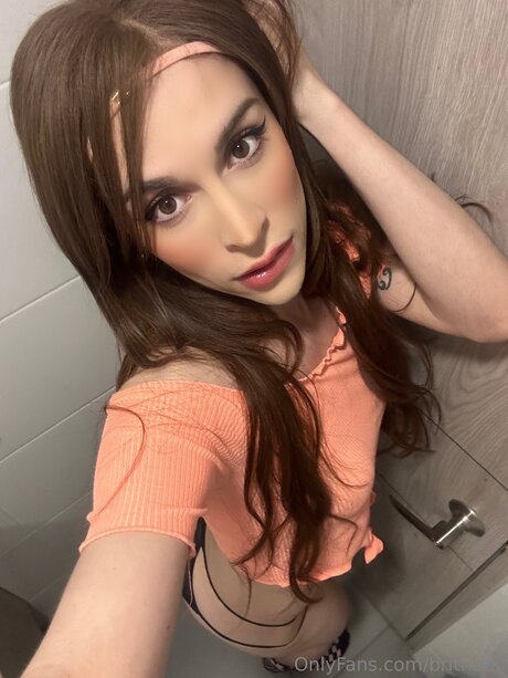 Tanybellts perfect model gallery