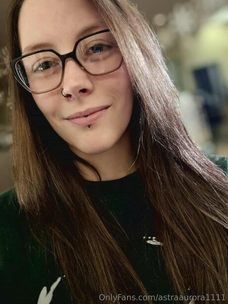 Astraaurora1111 erotic pornstar gallery